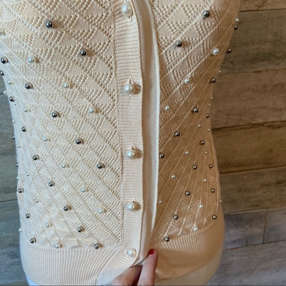 Beaded short-sleeved cardigan sweater size small - Picture 4 of 12